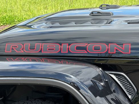 Used 2021 Jeep Wrangler Unlimited Rubicon AWD/4WD image 33
