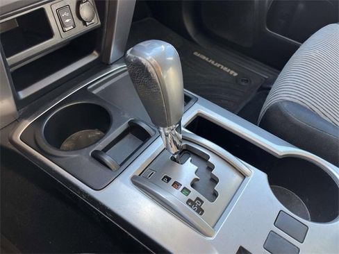 Used 2014 Toyota 4Runner SR5 image 29