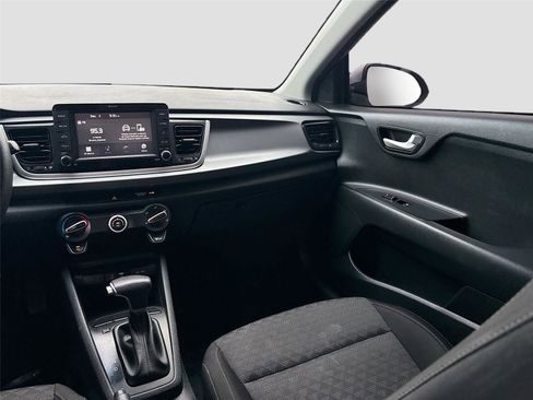 Used 2020 Kia Rio S image 23