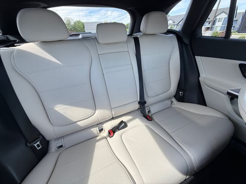 Certified 2026 Mercedes-Benz GLC 300 4MATIC image 19