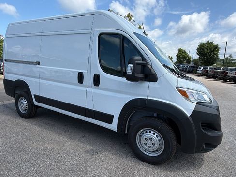 New 2026 RAM ProMaster 1500 w/ Convenience Group FWD image 5