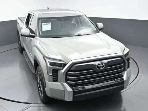 Used 2024 Toyota Tundra Limited RWD image 4
