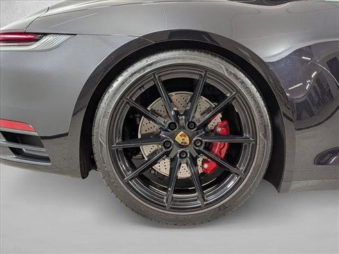 Certified 2020 Porsche 911 Carrera S image 23