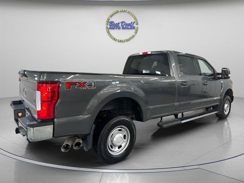 Used 2019 Ford F250 XLT w/ XLT Value Package AWD/4WD image 5