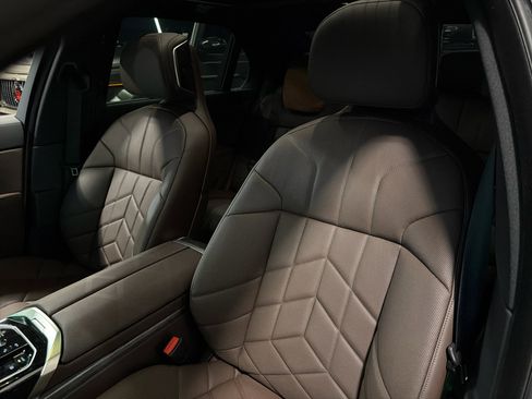 Used 2025 BMW 760i xDrive 760i xDrive image 17