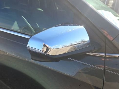 Used 2019 Chevrolet Equinox Premier image 6