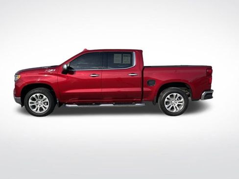 Used 2023 Chevrolet Silverado 1500 LTZ image 2