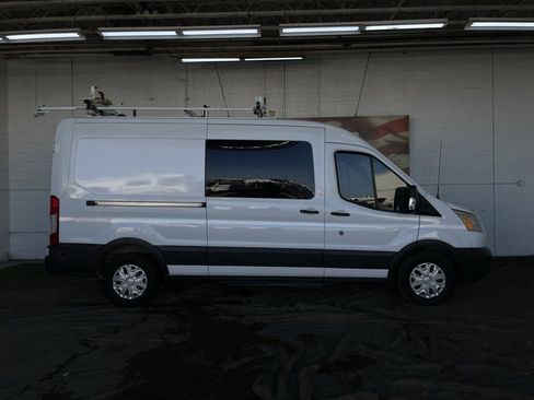 Used 2016 Ford Transit 250 148 Medium Roof w/ Exterior Upgrade Package image 4