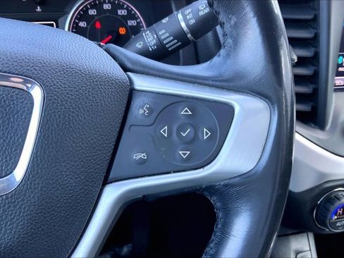 Used 2019 GMC Acadia SLT image 19