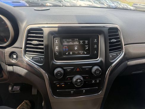 Used 2015 Jeep Grand Cherokee Laredo w/ Quick Order Package 23E AWD/4WD image 23