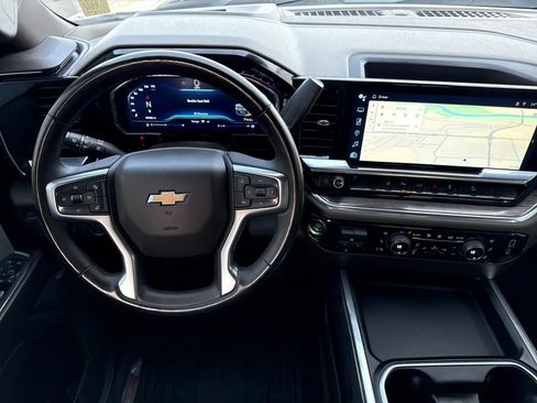 Used 2024 Chevrolet Silverado 3500 LTZ w/ LTZ Convenience Package image 16