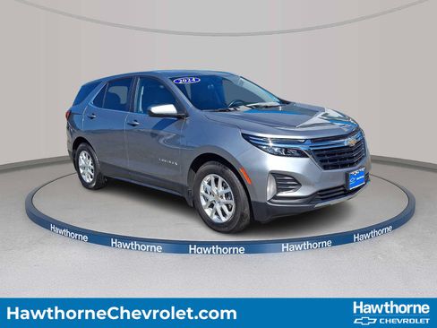 Used 2024 Chevrolet Equinox LT FWD image 1