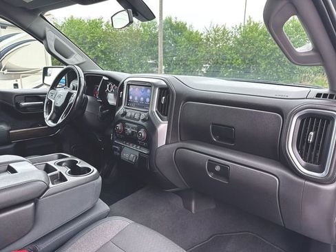 Used 2019 Chevrolet Silverado 1500 LT Trail Boss w/ Convenience Package AWD/4WD image 27