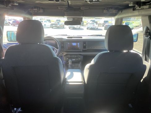 Used 2023 Ford Bronco Big Bend image 14