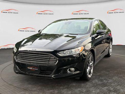 Used 2016 Ford Fusion Titanium FWD image 1