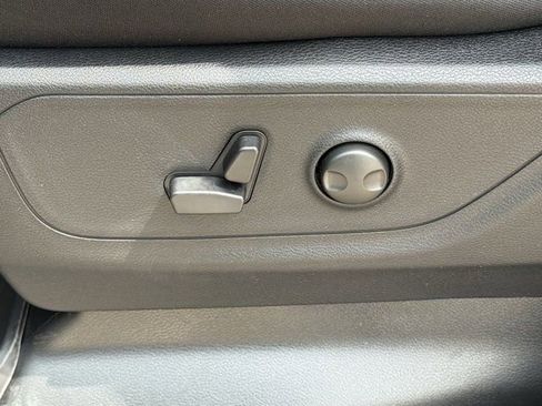 New 2026 RAM 1500 Big Horn AWD/4WD image 15