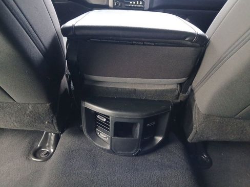 Used 2024 RAM 2500 Big Horn w/ Off Road Package image 40