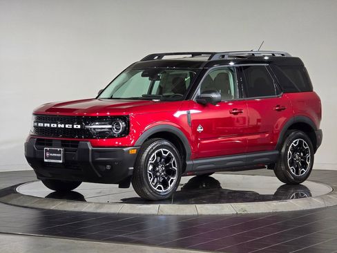 New 2025 Ford Bronco Sport Outer Banks w/ Outer Banks Tech Package+ AWD/4WD image 6