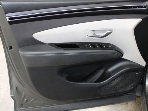 Used 2022 Hyundai Tucson Limited w/ Cargo Package image 16