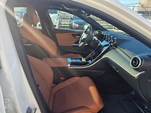 Used 2025 Mercedes-Benz C 300 4MATIC Sedan image 11