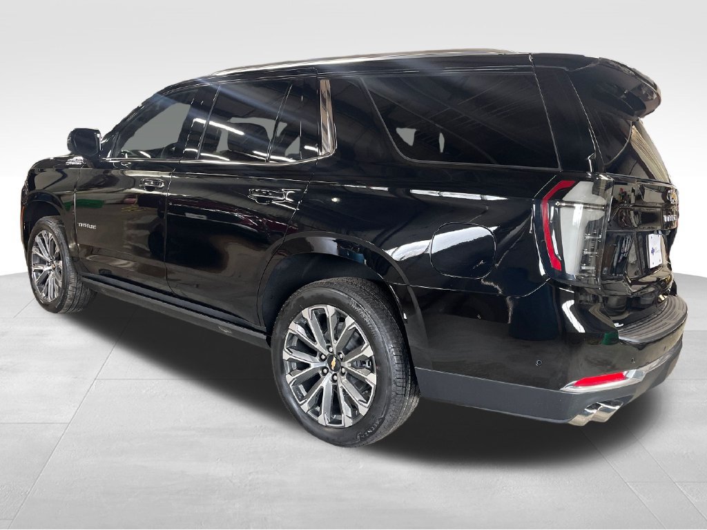 New 2026 Chevrolet Tahoe High Country AWD/4WD image 3