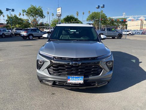 Used 2024 Chevrolet TrailBlazer ACTIV w/ Convenience Package FWD image 11