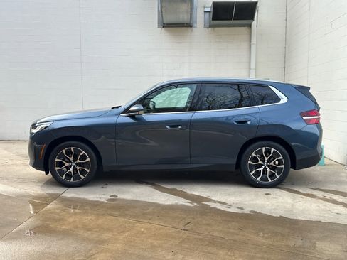 Certified 2025 BMW X3 xDrive30i w/ Premium Package image 5