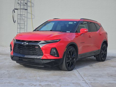 Used 2021 Chevrolet Blazer RS w/ Enhanced Convenience Package image 4