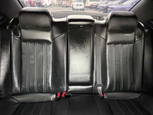 Used 2015 Chrysler 300 S AWD/4WD image 16