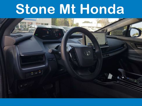 Used 2026 Toyota Prius Limited w/ Limited Premium Package image 17