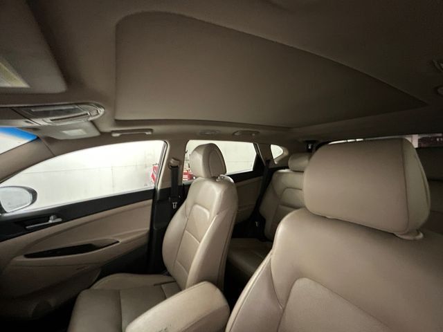 Used 2017 Hyundai Tucson Limited w/ Limited Ultimate Package 03 FWD image 25