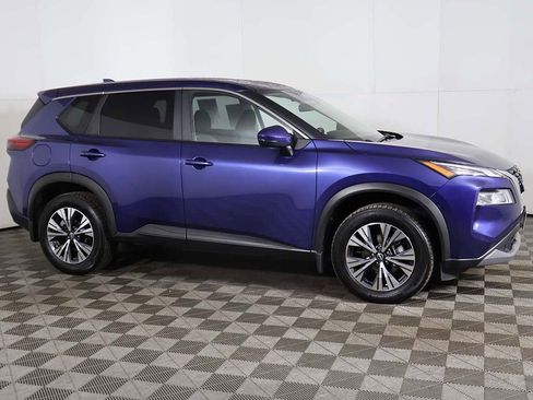 Used 2023 Nissan Rogue SV image 12