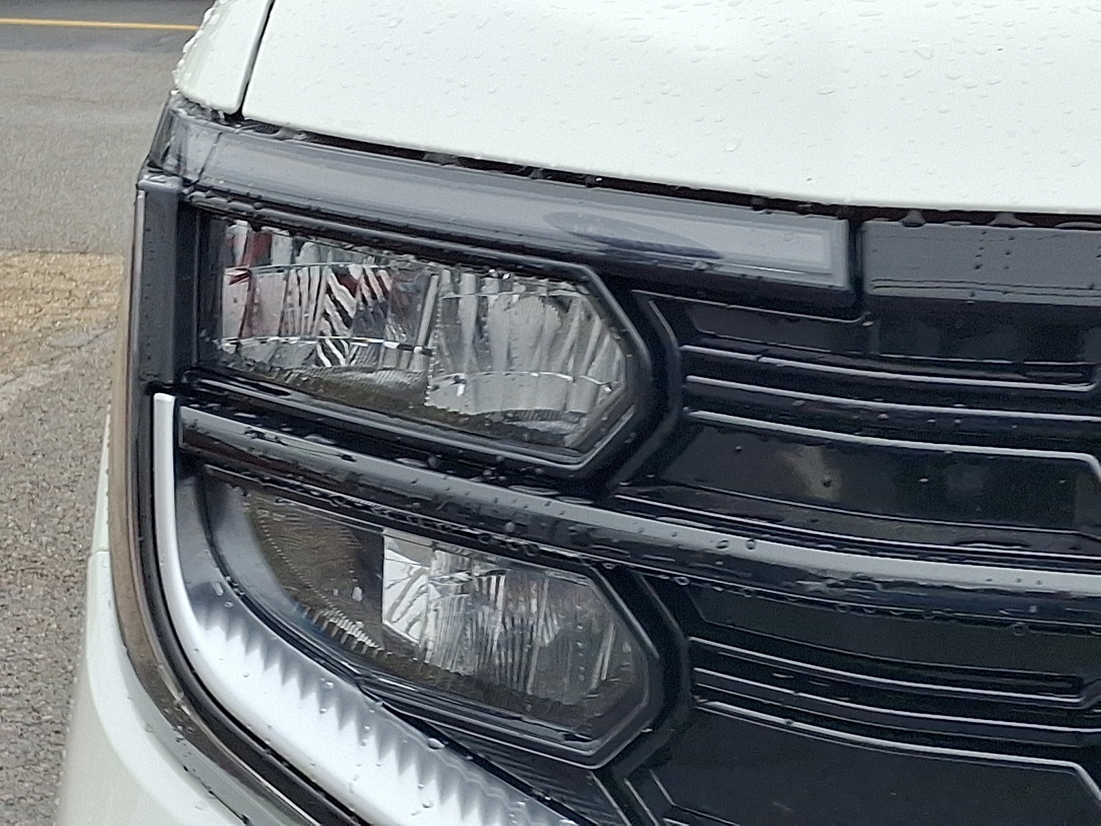 Used 2025 Ford Expedition Platinum w/ Driver's Package AWD/4WD image 9