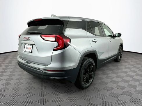 Used 2024 GMC Terrain SLE FWD image 9