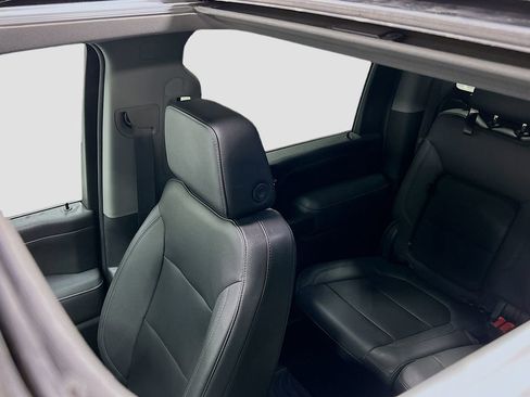 Used 2021 Chevrolet Silverado 2500 LTZ w/ LTZ Plus Package image 23