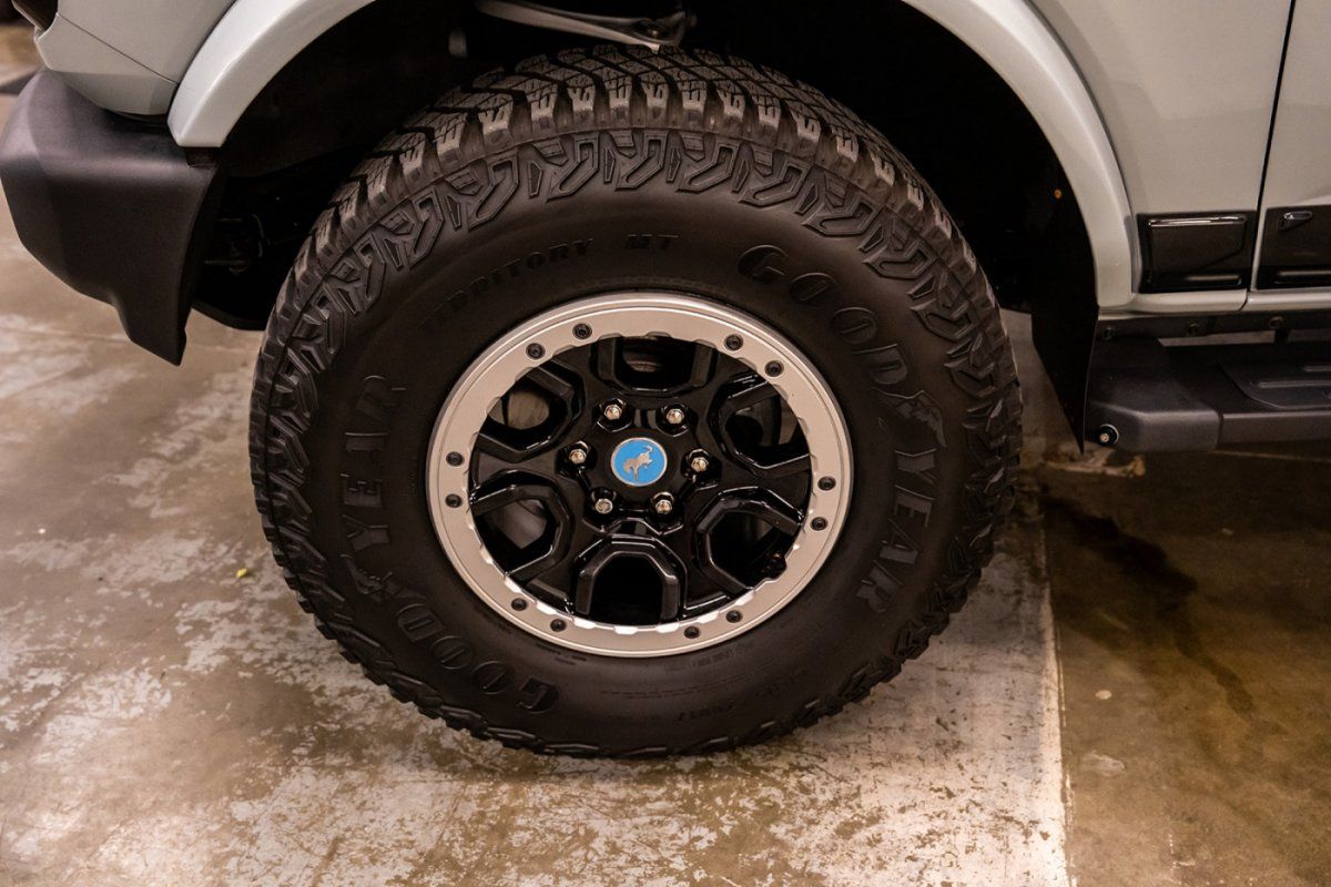 Used 2022 Ford Bronco Outer Banks w/ Sasquatch Package AWD/4WD image 19
