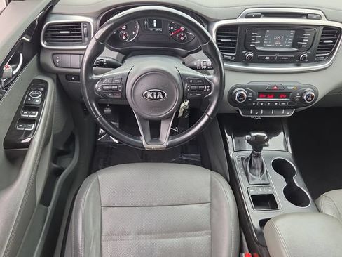 Used 2016 Kia Sorento EX AWD/4WD image 14