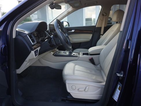 Used 2018 Audi Q5 2.0T Premium Plus AWD/4WD image 16