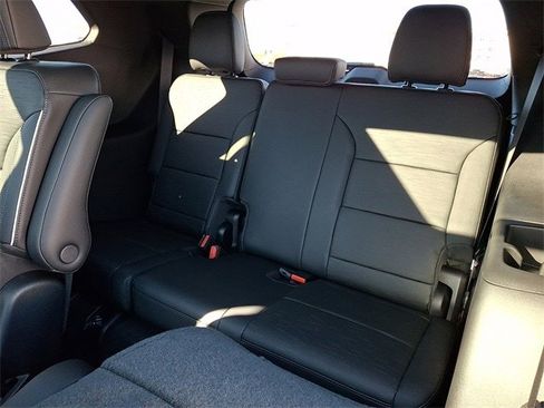 New 2026 Buick Enclave Sport Touring w/ Super Cruise Package image 7