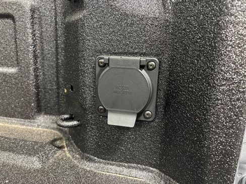 New 2025 GMC Sierra 1500 SLT w/ SLT Premium Plus Package image 16