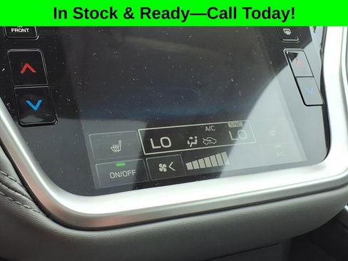 Used 2025 Subaru Legacy Limited AWD/4WD image 12