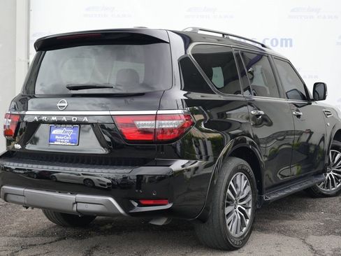 Used 2021 Nissan Armada SV w/ SV Appearance Package image 3
