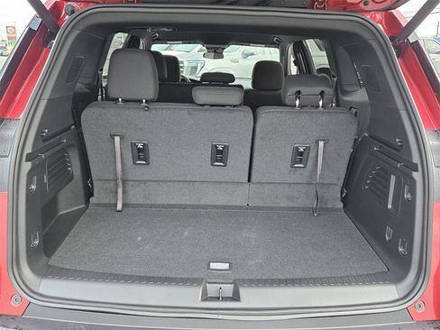 New 2025 GMC Acadia Elevation image 11