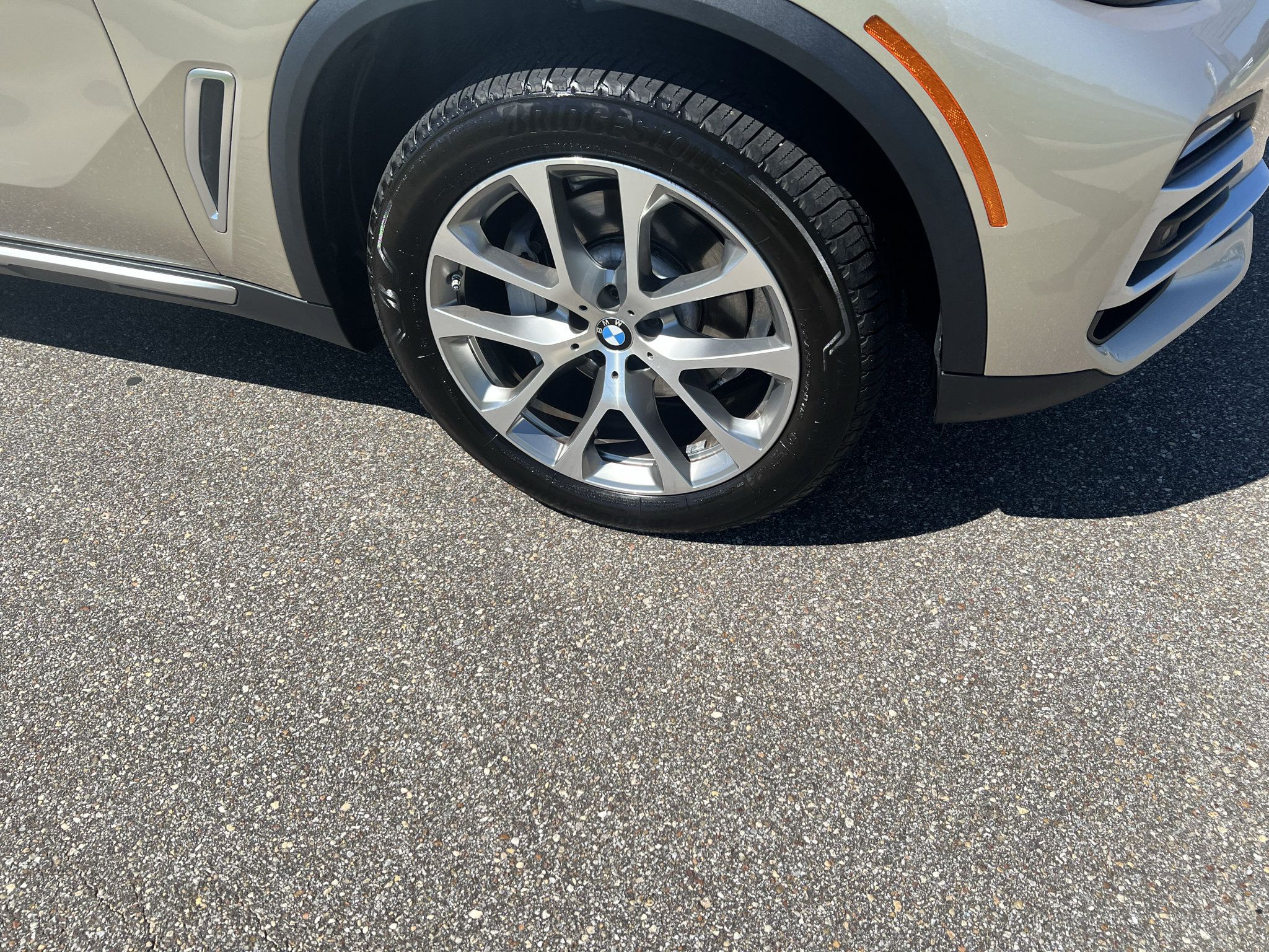 Used 2019 BMW X5 xDrive40i w/ Premium Package 2 AWD/4WD image 10