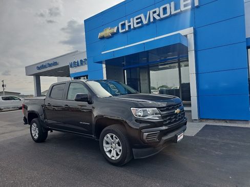 Used 2021 Chevrolet Colorado LT AWD/4WD image 1