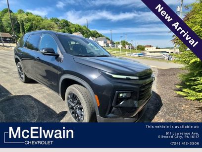 Used 2024 Chevrolet Traverse LT w/ Midnight/Sport Edition