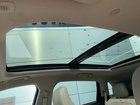 Certified 2022 Lincoln Nautilus Reserve w/ Equipment Group 201A image 25