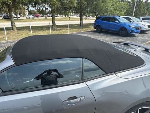 Used 2021 Chevrolet Camaro LT w/ Technology Package RWD image 44