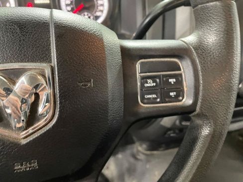 Used 2015 RAM 1500 Tradesman AWD/4WD image 28