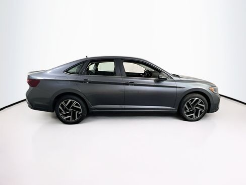 Used 2023 Volkswagen Jetta SEL FWD image 4